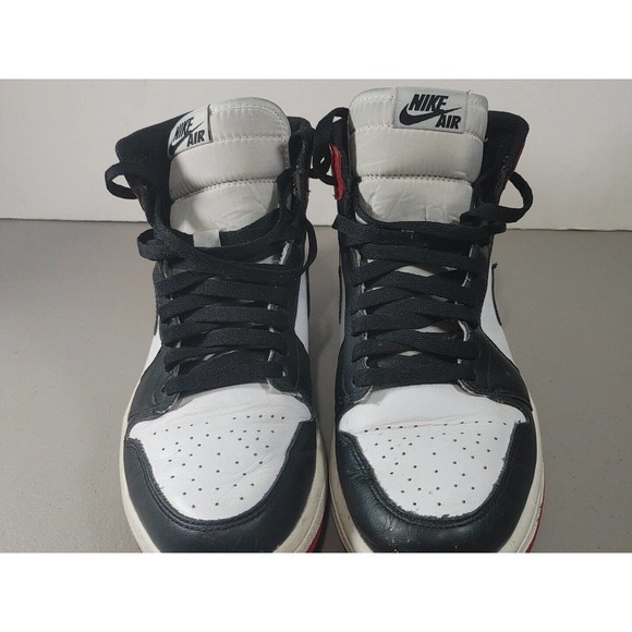 Nike Air Jordan 1 Retro Black Toe 2013 Size 8.5 main image 6
